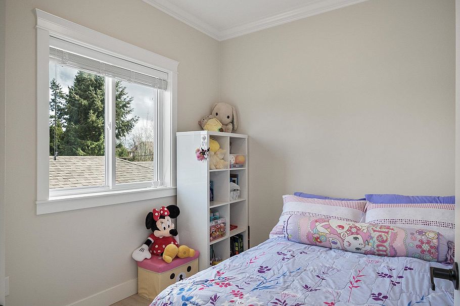 2627 E 41st Avenue Vancouver, BC - 16