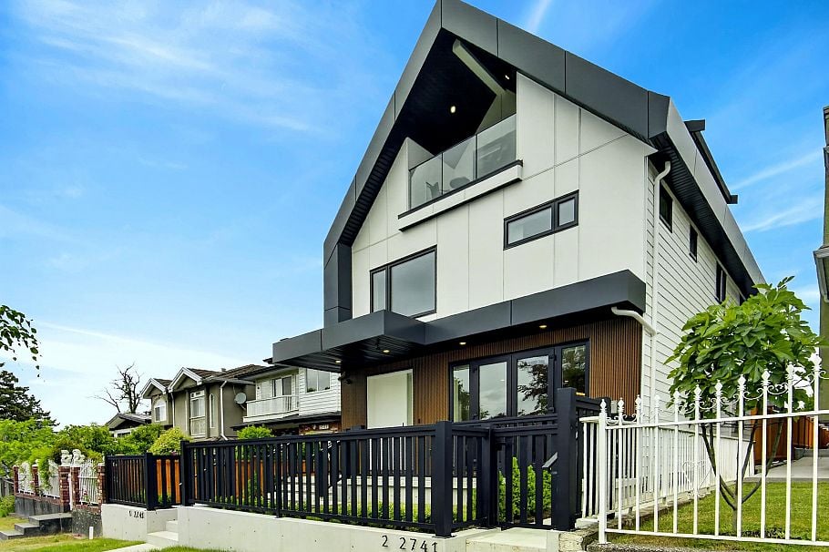 1 2741 E 7th Avenue Vancouver, BC - 1