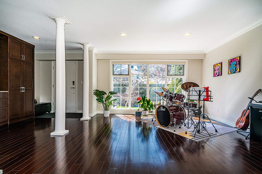4049 W 27th Avenue Vancouver, BC - 8