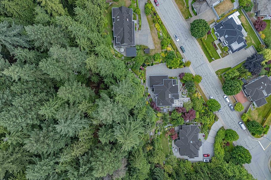 4115 E Braemar Road North Vancouver, BC - 6