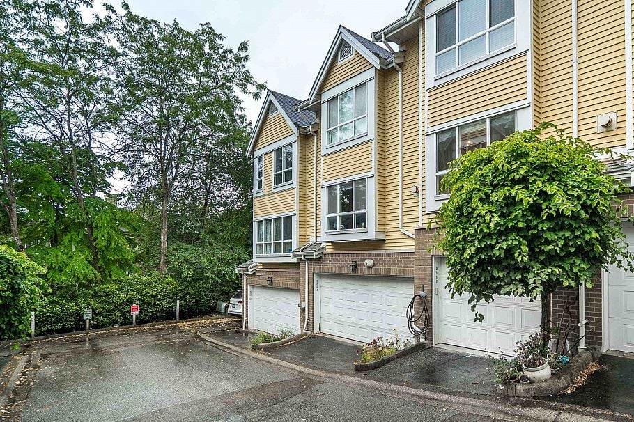 2866 Sotao Avenue Vancouver, BC - 32