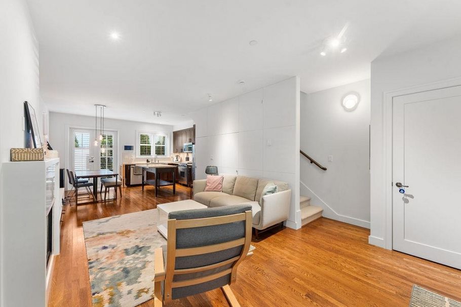 3025 Birch Street Vancouver, BC - 5
