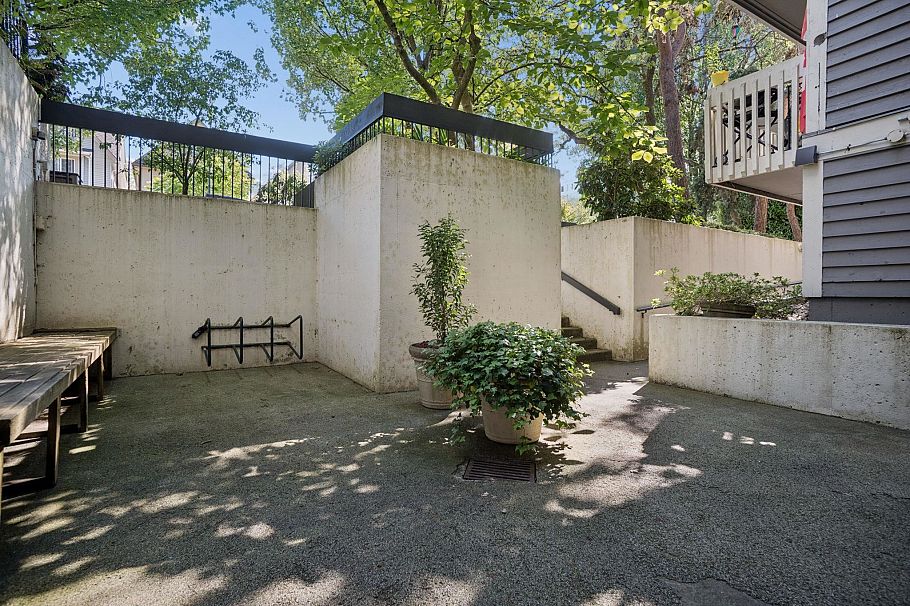 305 1545 E 2nd Avenue Vancouver, BC - 22