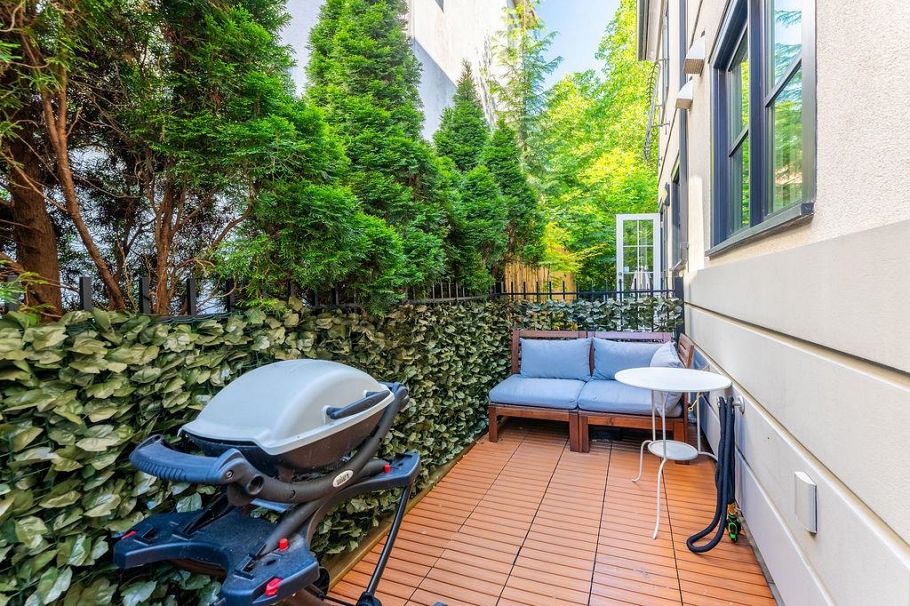 3025 Birch Street Vancouver, BC - 28