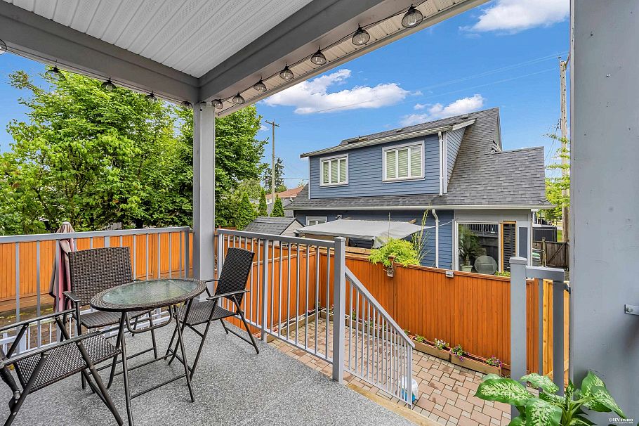 5603 Rhodes Street Vancouver, BC - 15