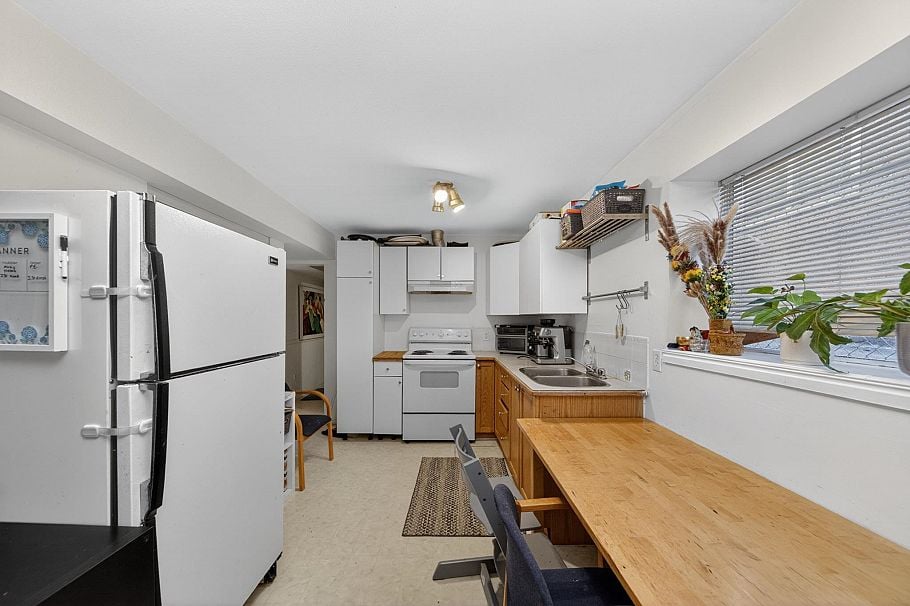 2258 Wenonah Street Vancouver, BC - 20