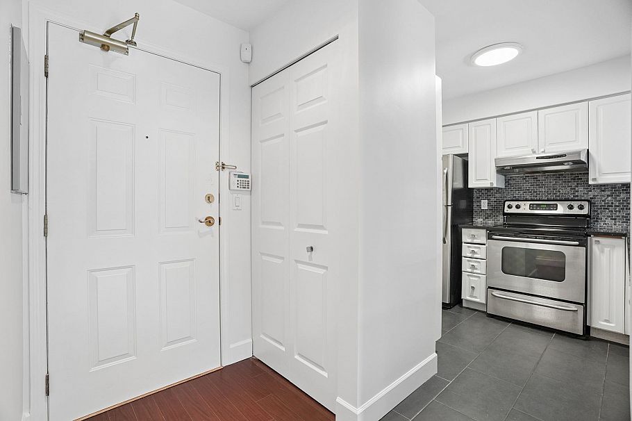 102 2965 Horley Street Vancouver, BC - 25