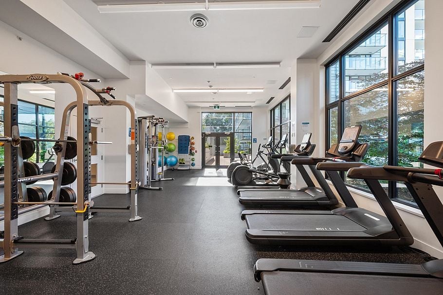 501 1471 Hunter Street North Vancouver, BC - 26