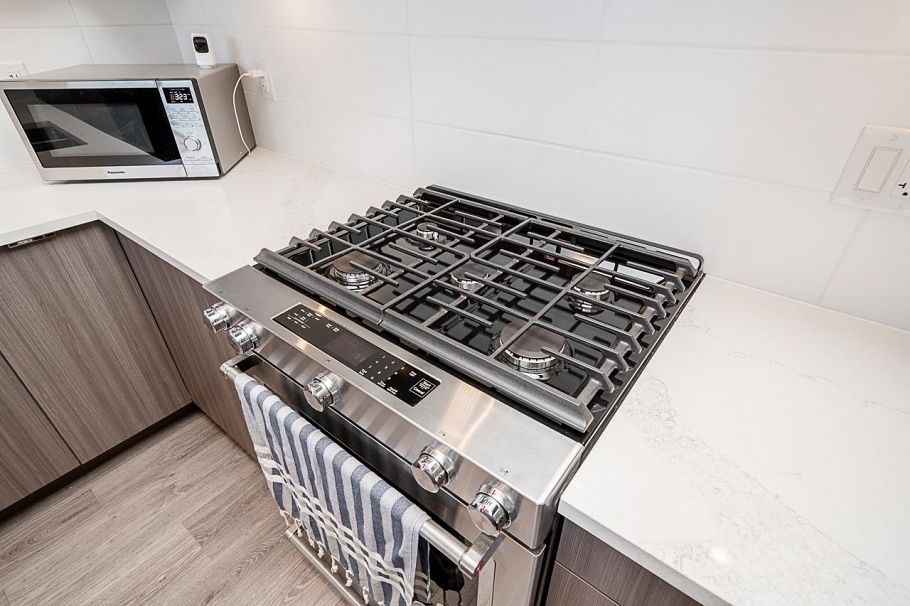 114 3430 E Kent Avenue South Vancouver, BC - 10