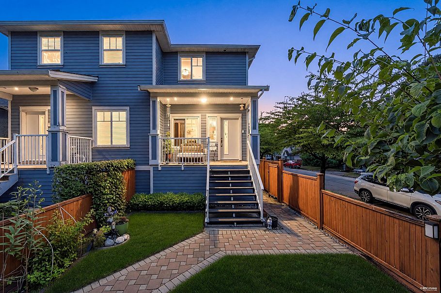 5603 Rhodes Street Vancouver, BC - 38