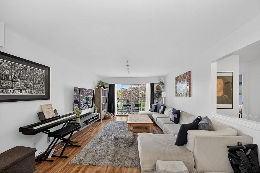 2258 Wenonah Street Vancouver, BC - 3