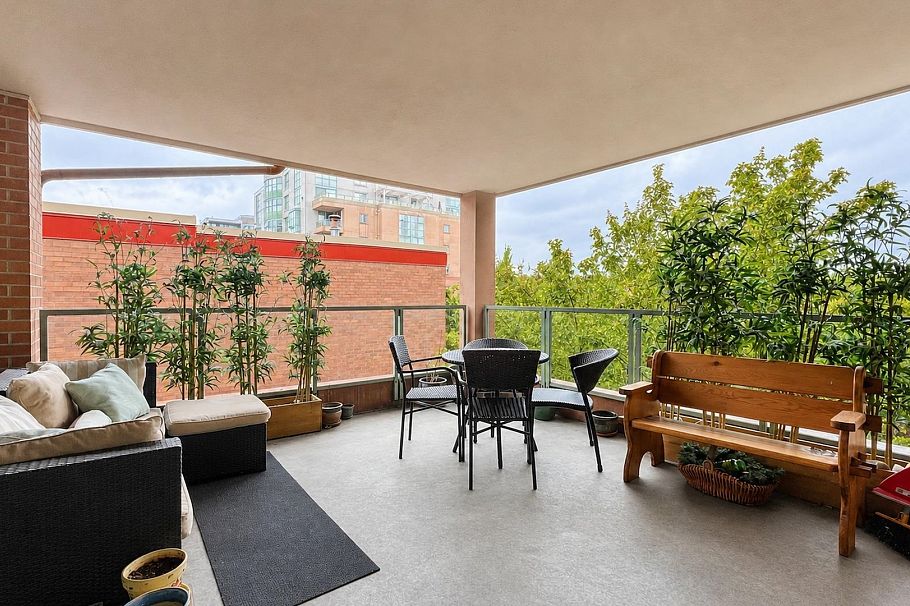 511 518 W 14th Avenue Vancouver, BC - 18