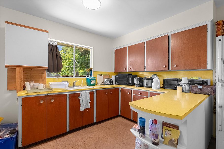 4507 Todd Street Vancouver, BC - 14