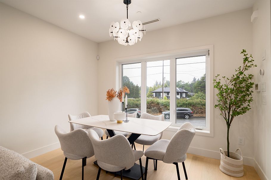 1 8508 East Boulevard Vancouver, BC - 8