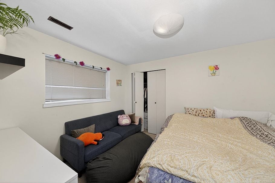 2258 Wenonah Street Vancouver, BC - 22