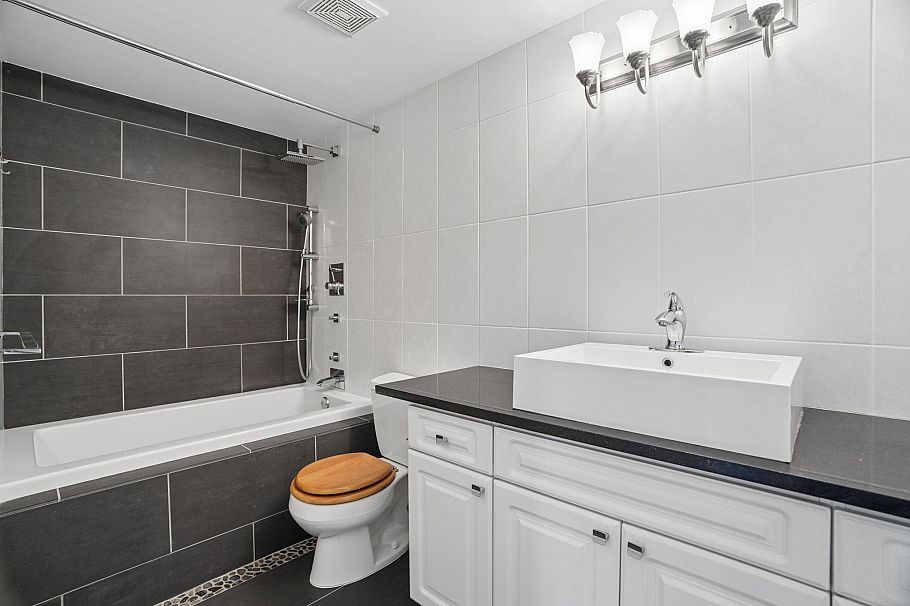 102 2965 Horley Street Vancouver, BC - 16