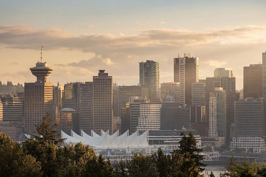 351 W 28th Street North Vancouver, BC - 21