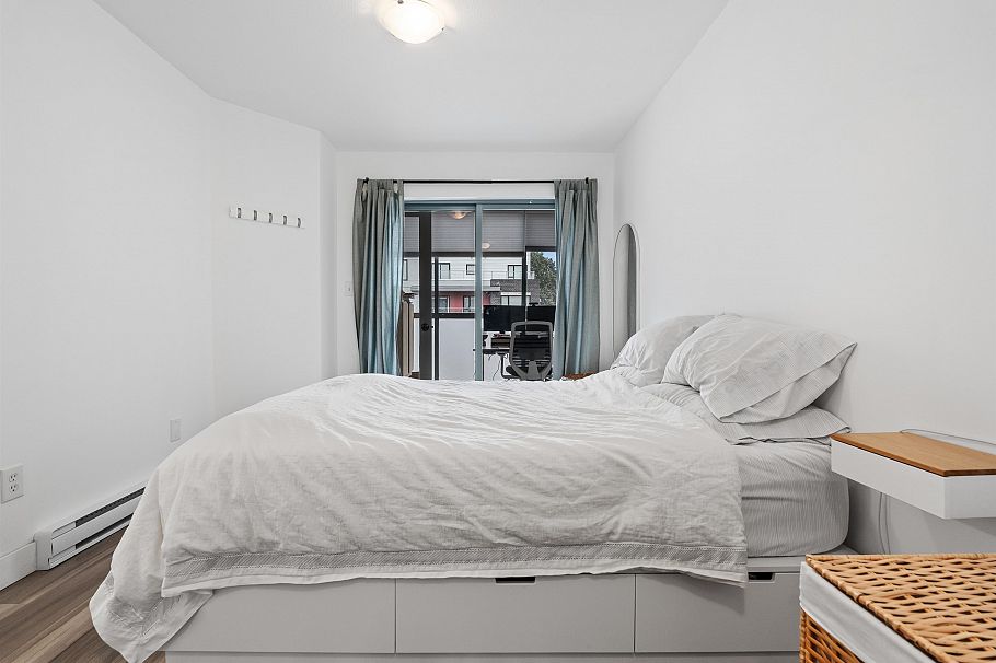302 5818 Lincoln Street Vancouver, BC - 19