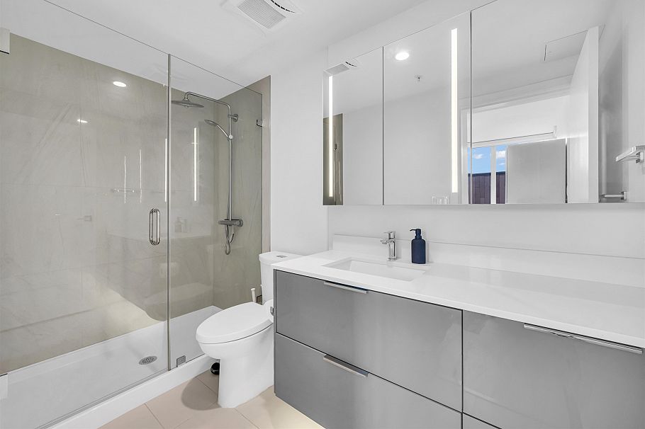 501 1471 Hunter Street North Vancouver, BC - 20