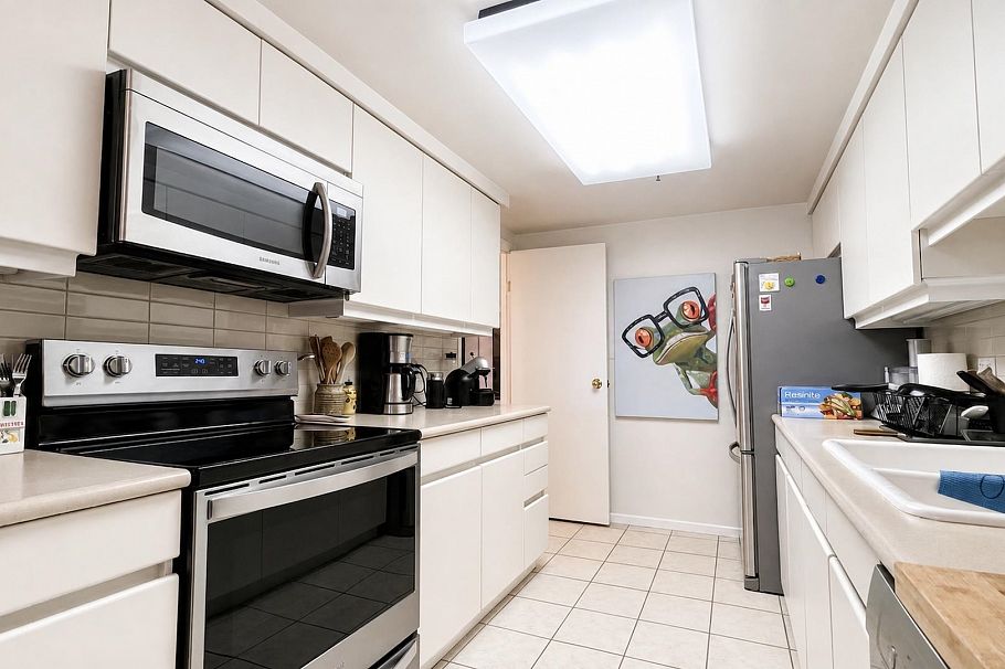 511 518 W 14th Avenue Vancouver, BC - 10