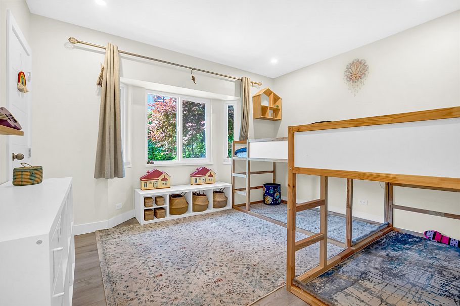 300 W Balmoral Road North Vancouver, BC - 19
