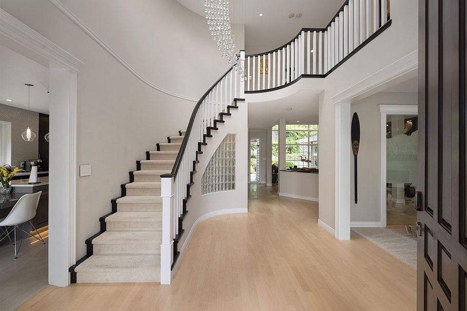 4115 E Braemar Road North Vancouver, BC - 12