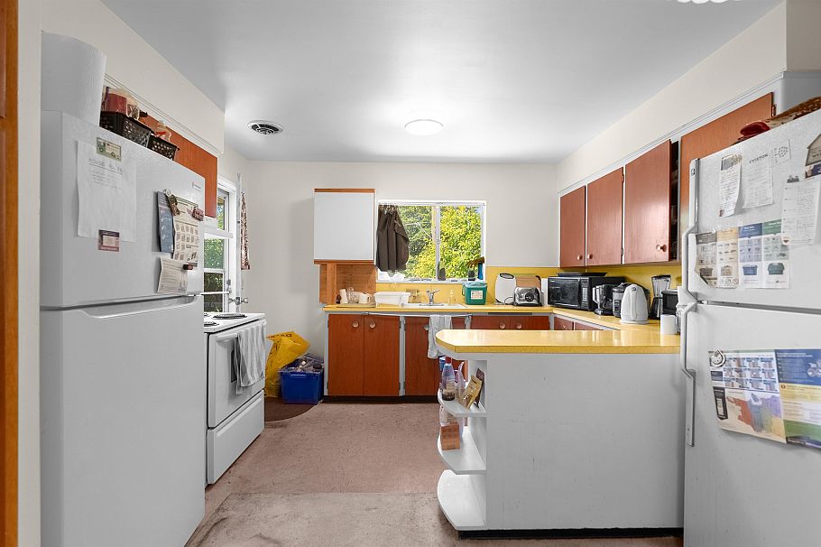 4507 Todd Street Vancouver, BC - 13