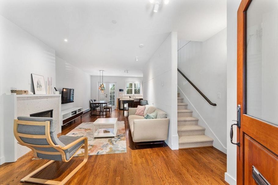 3025 Birch Street Vancouver, BC - 4