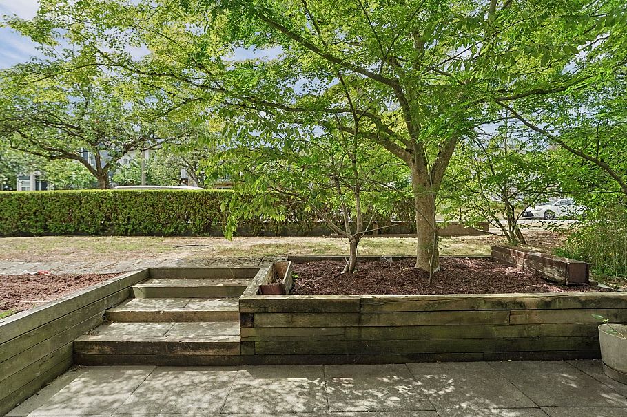 102 2965 Horley Street Vancouver, BC - 28