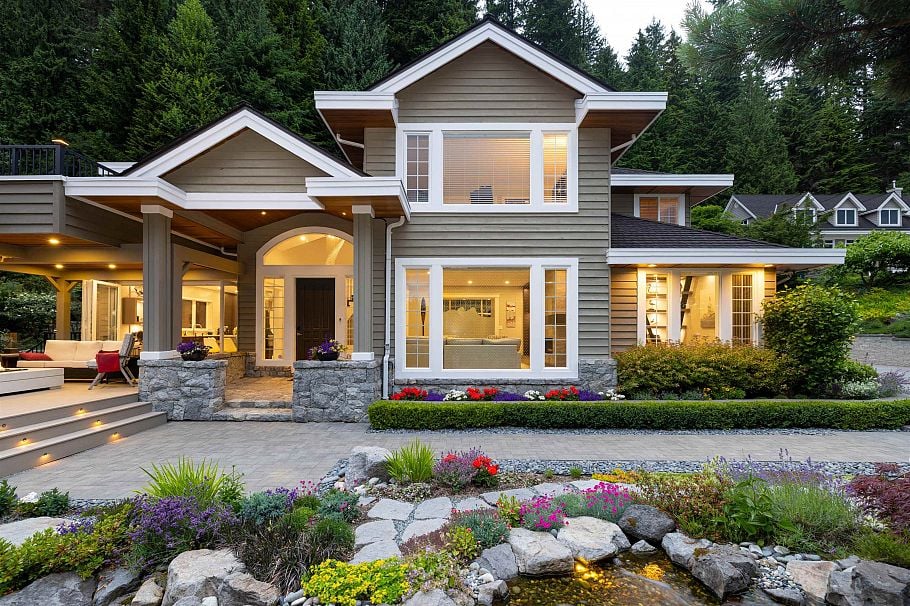 4115 E Braemar Road North Vancouver, BC - 8