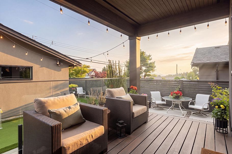 351 W 28th Street North Vancouver, BC - 30