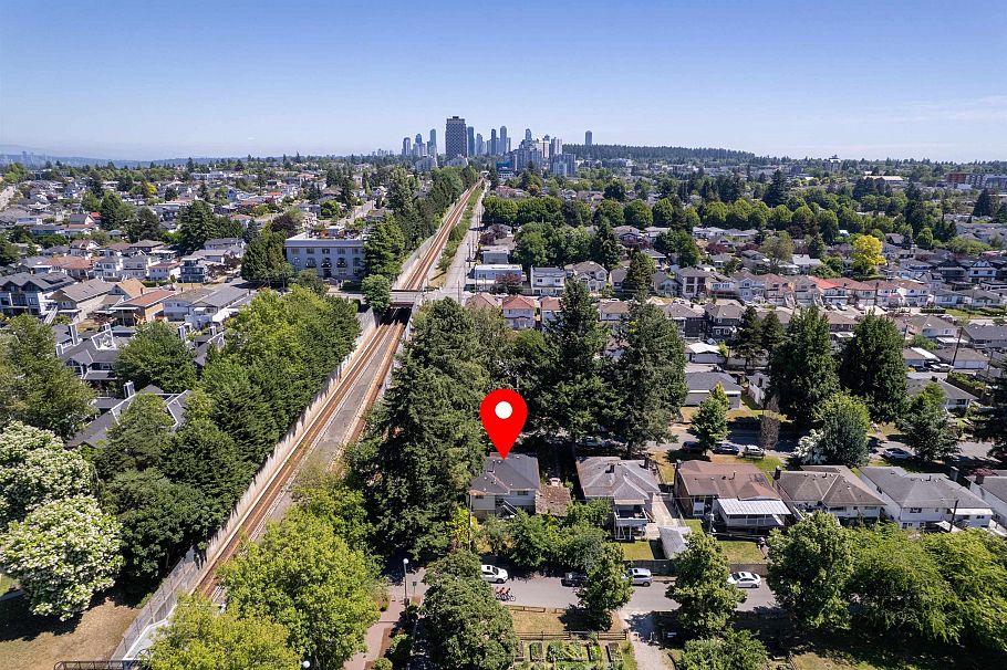 4507 Todd Street Vancouver, BC - 1