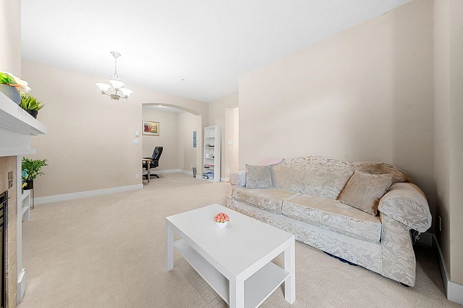 222 2280 Wesbrook Mall Vancouver, BC - 18