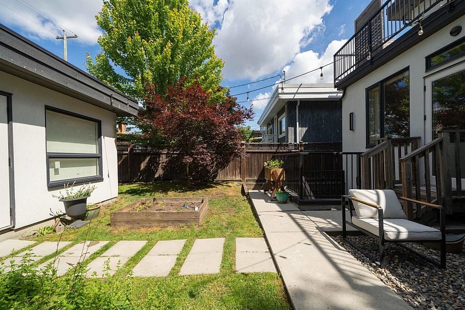 5325 Chester Street Vancouver, BC - 35
