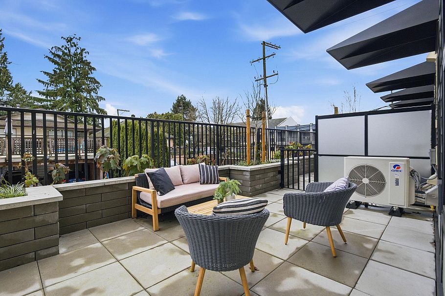 111 342 Mountain Highway North Vancouver, BC - 14