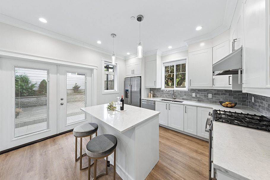 2753 Alma Street Vancouver, BC - 10