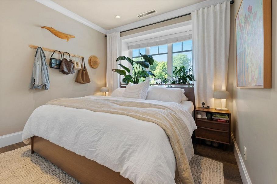 533 E 11th Avenue Vancouver, BC - 16