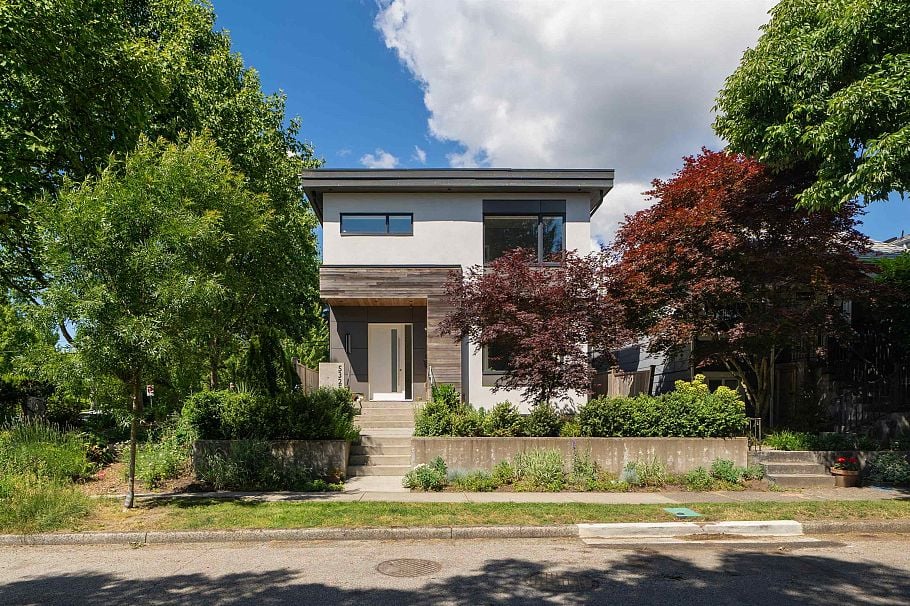 5325 Chester Street Vancouver, BC - 1