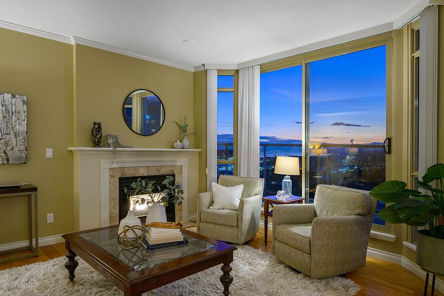 1505 160 W Keith Road North Vancouver, BC - 3