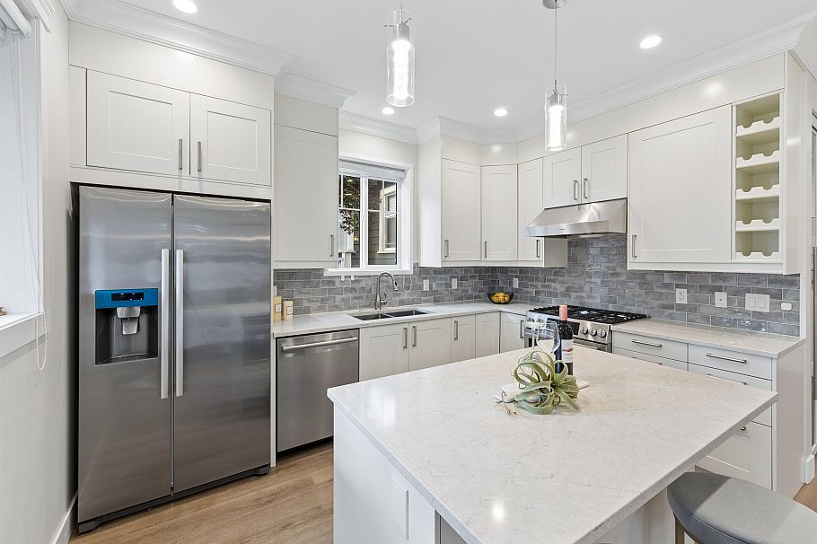 2753 Alma Street Vancouver, BC - 11