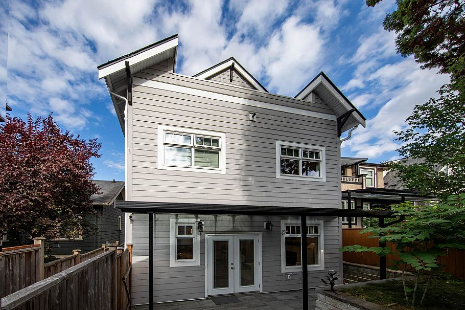 2753 Alma Street Vancouver, BC - 34