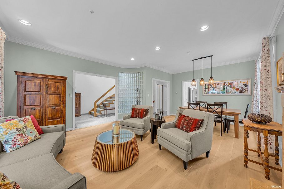 2030 E 2nd Avenue Vancouver, BC - 6