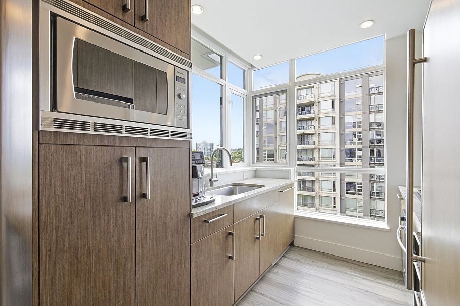 907 1333 W 11th Avenue Vancouver, BC - 6