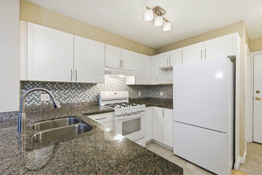 209 688 E 16th Avenue Vancouver, BC - 10