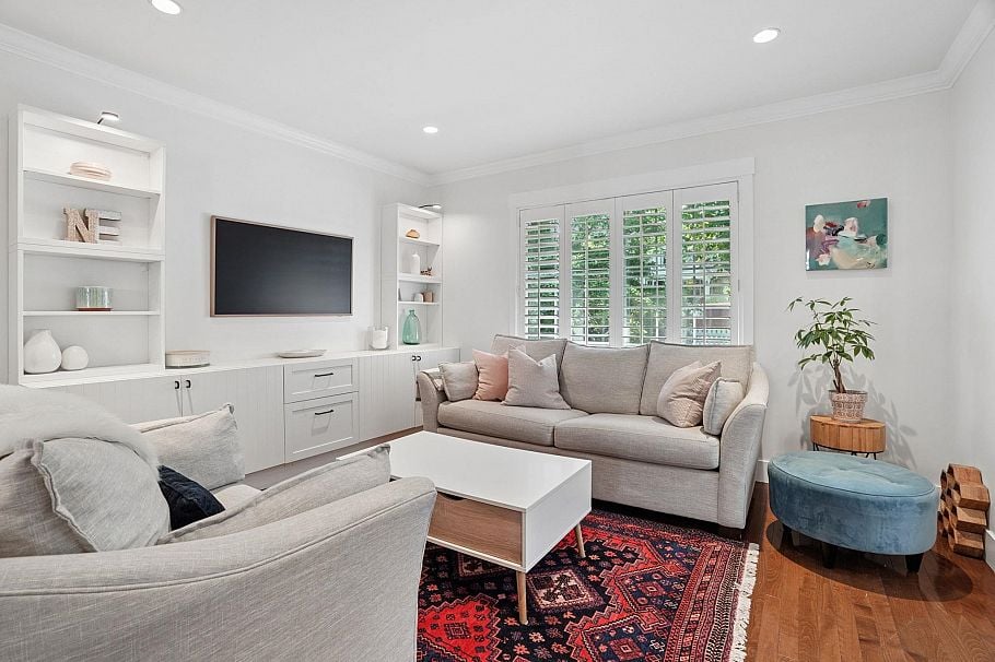 3349 W 14th Avenue Vancouver, BC - 7