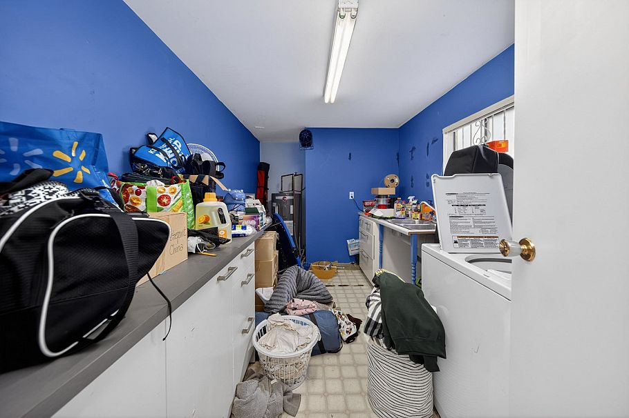 2112 E 46th Avenue Vancouver, BC - 14