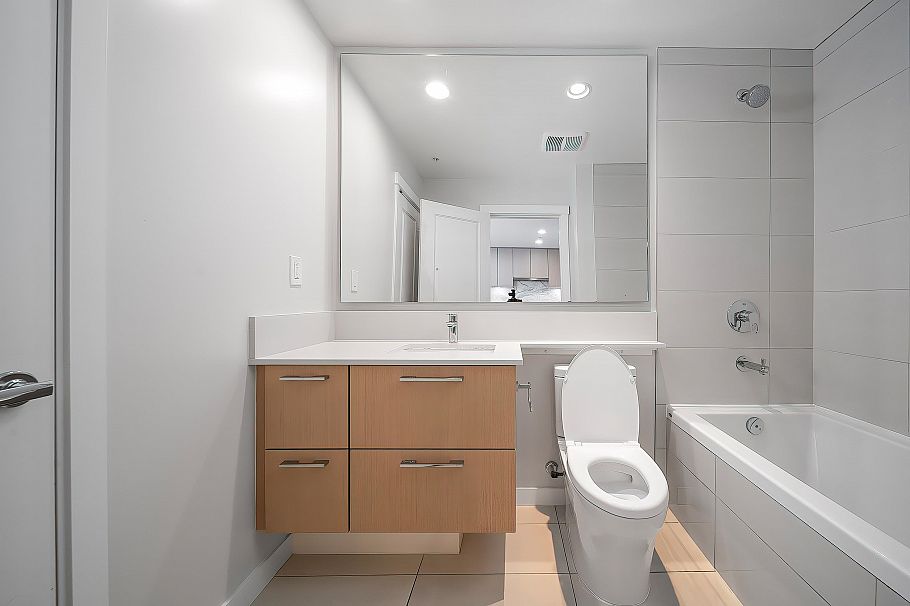 423 3563 Ross Drive Vancouver, BC - 24
