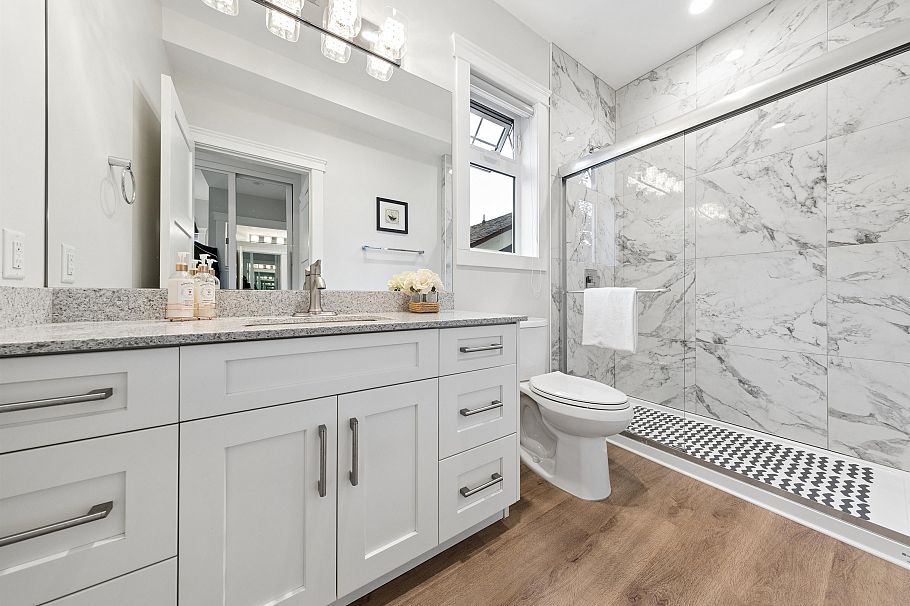 2753 Alma Street Vancouver, BC - 21