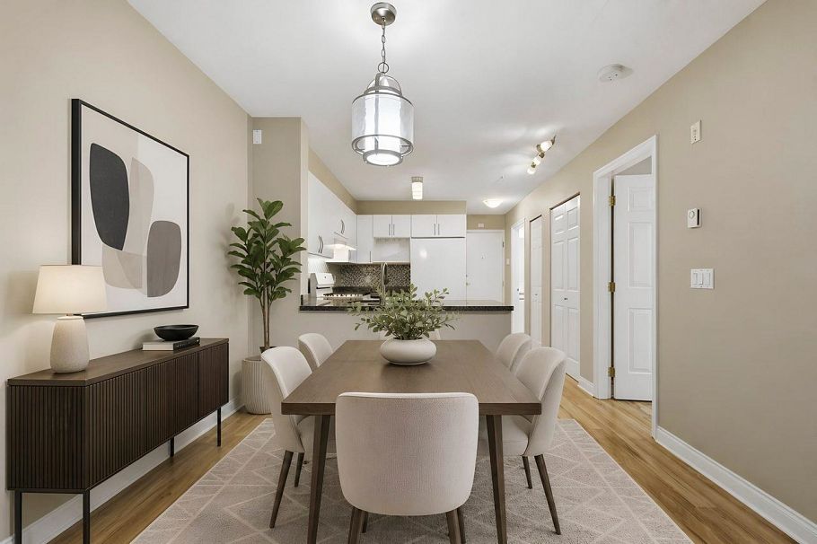 209 688 E 16th Avenue Vancouver, BC - 3