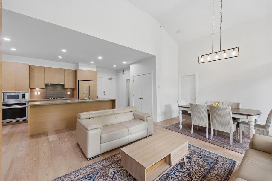 506 3606 Aldercrest Drive North Vancouver, BC - 6